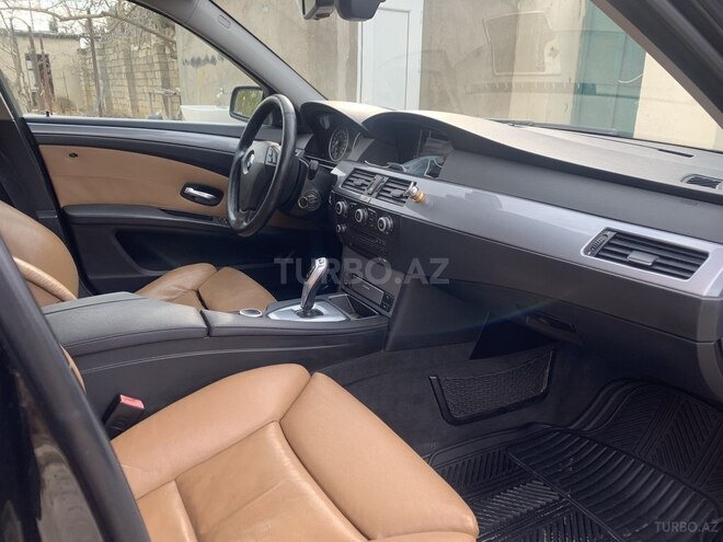 BMW 525 2008, 220,000 km - 2.5 l - Bakı