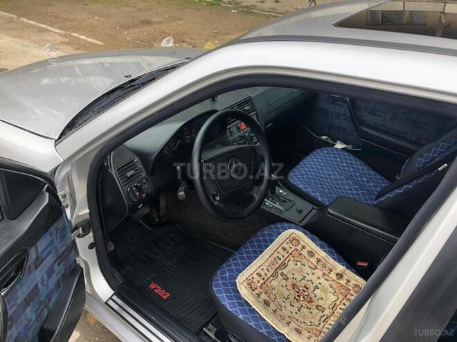 Mercedes C 230 1997, 374,000 km - 2.3 l - Bakı