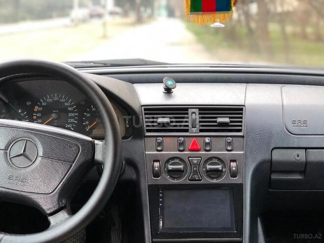 Mercedes C 230 1997, 374,000 km - 2.3 l - Bakı