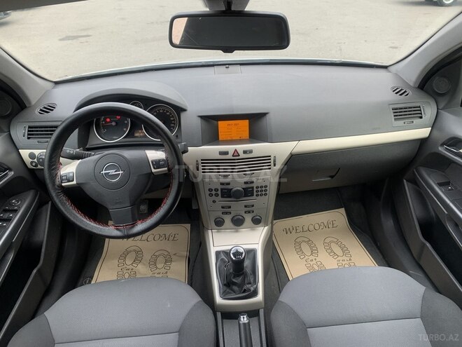 Opel Astra 2008, 133,000 km - 1.3 l - Bakı