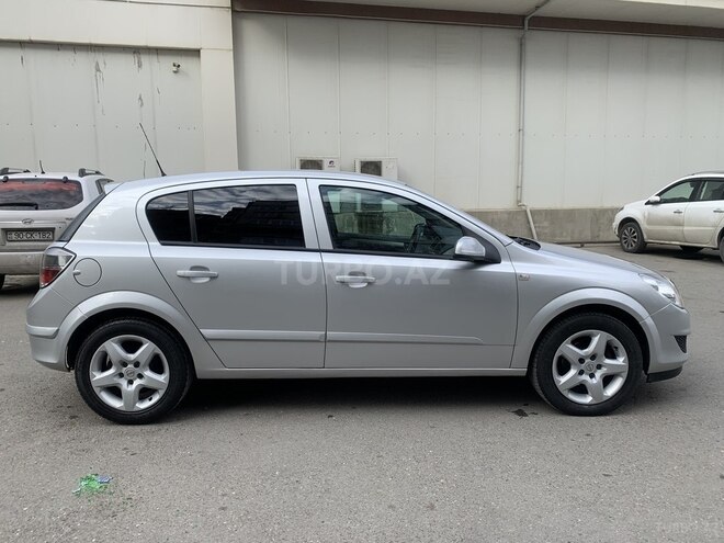 Opel Astra 2008, 133,000 km - 1.3 l - Bakı