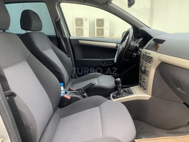 Opel Astra 2008, 133,000 km - 1.3 l - Bakı