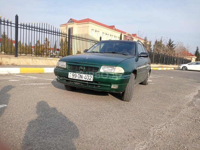 Opel Astra 1996, 572,285 km - 1.6 l - Ağdaş
