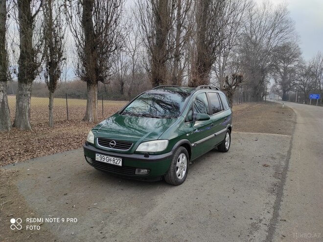 Opel Zafira 2000, 280,000 km - 1.8 л - Qax
