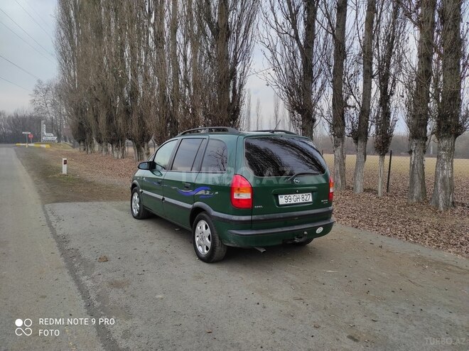 Opel Zafira 2000, 280,000 km - 1.8 л - Qax