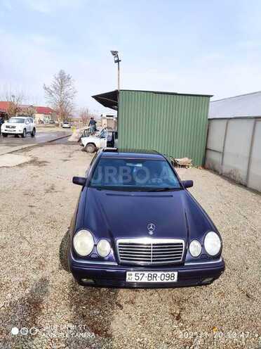 Mercedes E 240 1997, 280,000 km - 2.4 l - Bakı