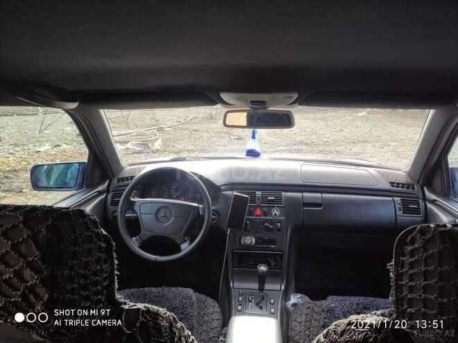Mercedes E 240 1997, 280,000 km - 2.4 l - Bakı