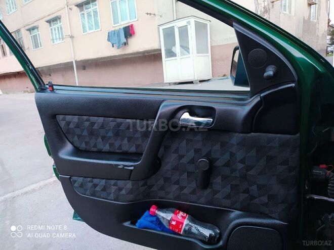 Opel Antara 1998, 399,000 km - 1.6 l - Sumqayıt