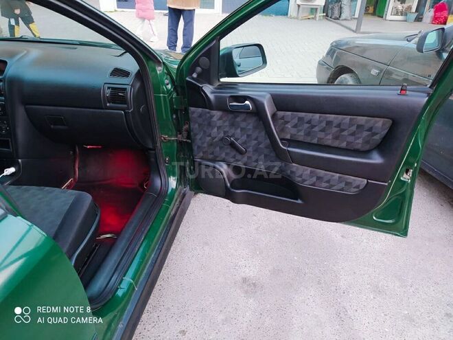 Opel Antara 1998, 399,000 km - 1.6 l - Sumqayıt