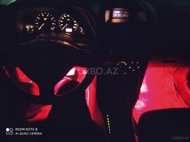 Opel Antara 1998, 399,000 km - 1.6 l - Sumqayıt