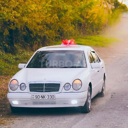 Mercedes E 280 1998, 259,357 km - 2.8 l - Göyçay
