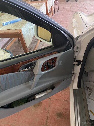 Mercedes E 280 1998, 259,357 km - 2.8 l - Göyçay
