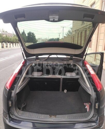 Ford Focus 2006, 229,000 km - 1.6 l - Bakı