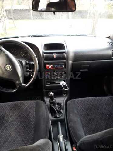 Opel Astra 1999, 300,000 km - 1.6 l - Zaqatala