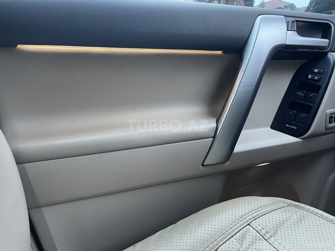 Toyota Prado 2018, 28,000 km - 3.0 l - Bakı