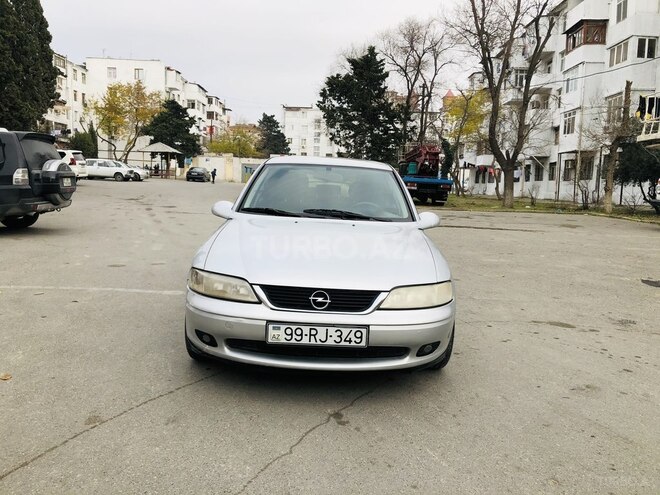 Opel Vectra 1999, 290,000 km - 1.8 l - Bakı