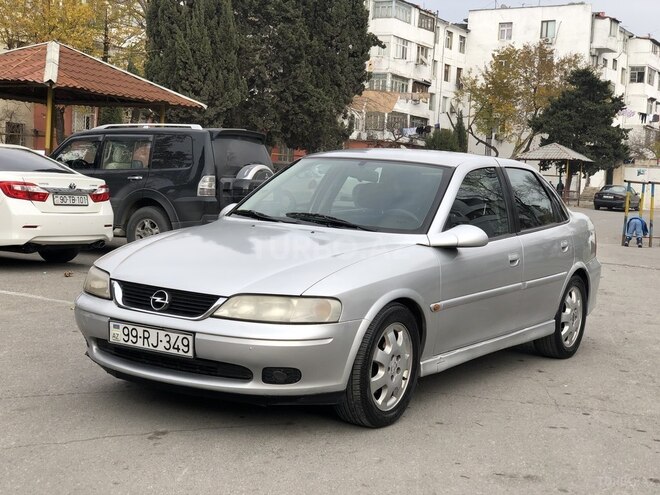 Opel Vectra 1999, 290,000 km - 1.8 l - Bakı