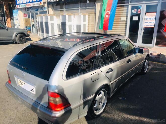 Mercedes C 180 1998, 320,000 km - 1.8 l - Zaqatala