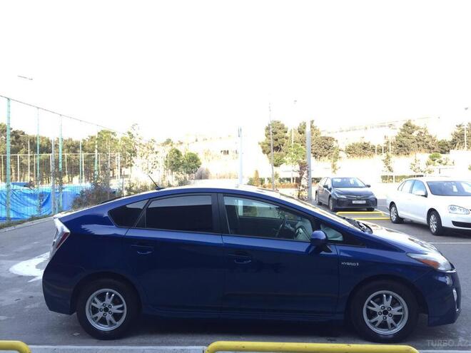 Toyota Prius 2011, 202,000 km - 1.8 l - Bakı