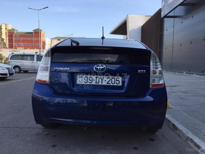 Toyota Prius 2011, 202,000 km - 1.8 l - Bakı