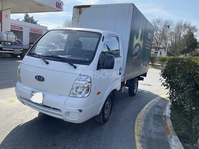 Kia Bongo 2005, 201,000 km - 2.7 l - Bakı