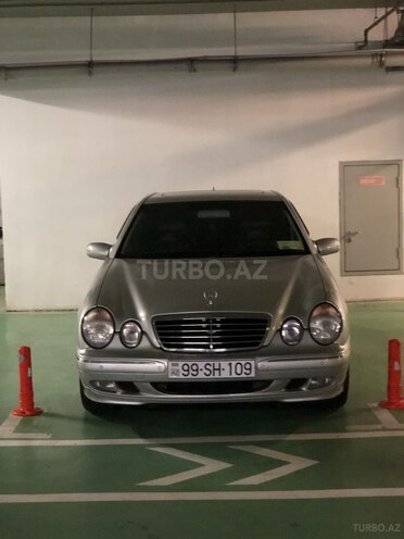 Mercedes E 240 2000, 326,900 km - 2.6 l - Bakı