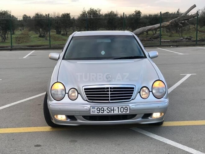 Mercedes E 240 2000, 326,900 km - 2.6 l - Bakı