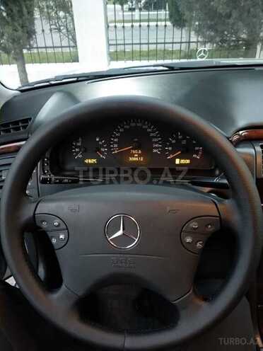 Mercedes E 240 2000, 326,900 km - 2.6 l - Bakı