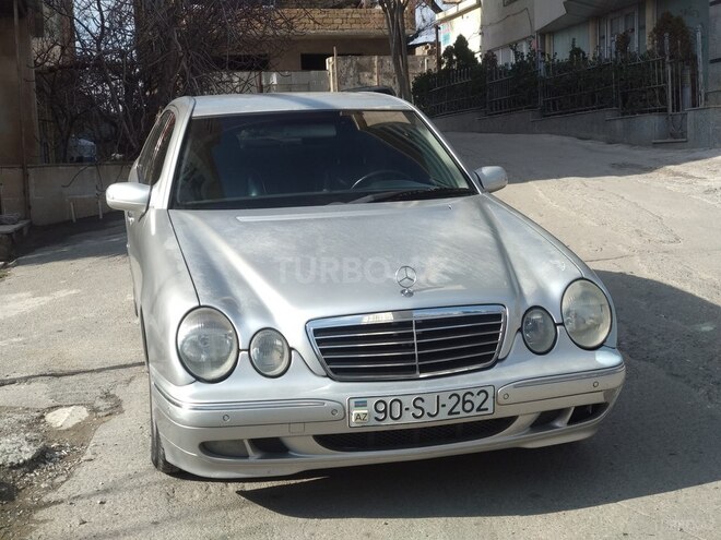 Mercedes E 240 2001, 280,000 km - 2.6 l - Bakı