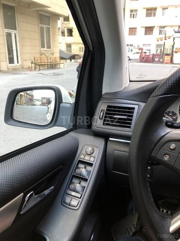 Mercedes B 180 2010, 72,000 km - 1.8 л - Bakı