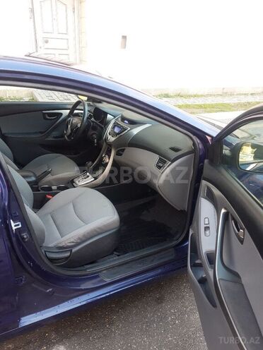 Hyundai Elantra 2011, 210,000 km - 1.8 l - Bakı