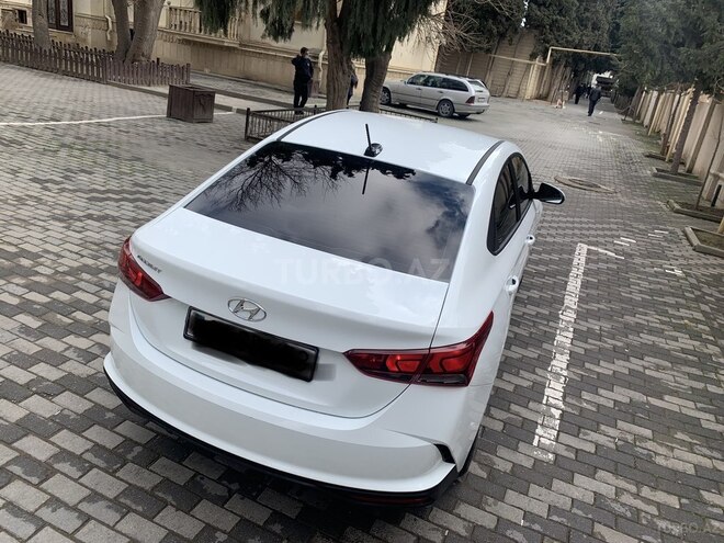 Hyundai Accent 2020, 9,800 km - 1.6 л - Bakı