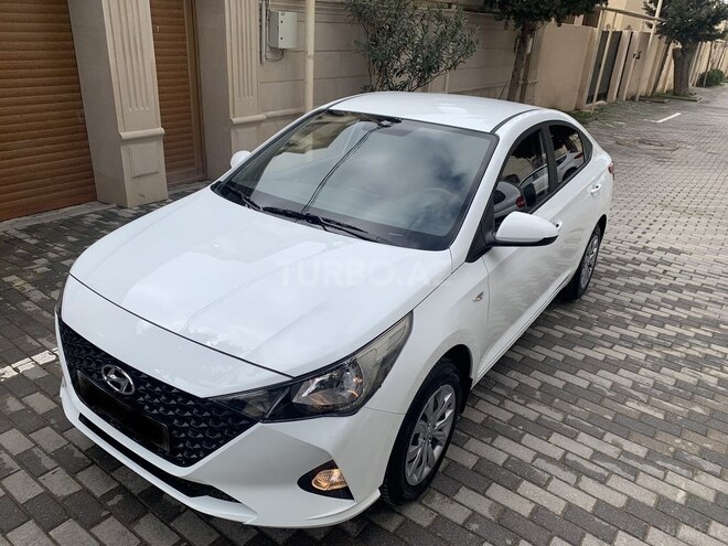 Hyundai Accent 2020, 9,800 km - 1.6 л - Bakı