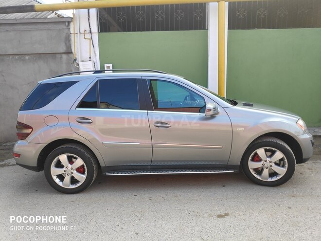 Mercedes ML 350 2010, 129,000 km - 3.5 l - Bakı