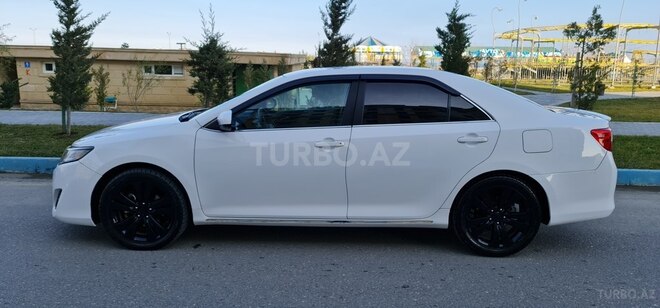 Toyota Camry 2013, 74,900 km - 2.5 л - Bakı