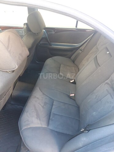 Mercedes E 200 1995, 443,000 km - 2.0 l - Bakı