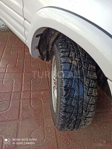 Toyota RAV4 1996, 242,000 km - 2.0 л - Bakı