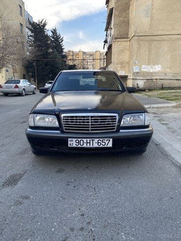 Mercedes C 240 1999, 320,000 km - 2.4 l - Bakı