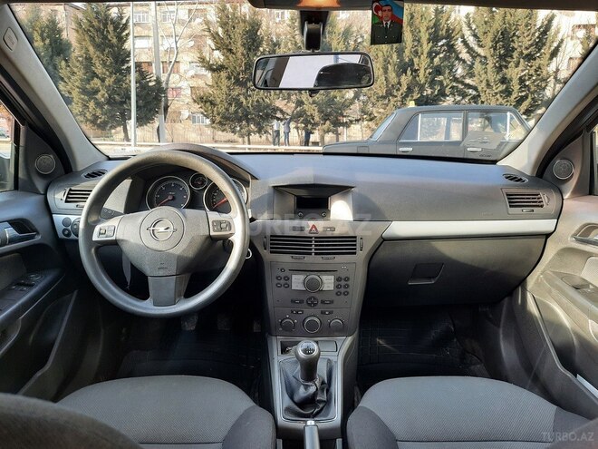 Opel Astra 2005, 193,518 km - 1.3 л - Mingəçevir