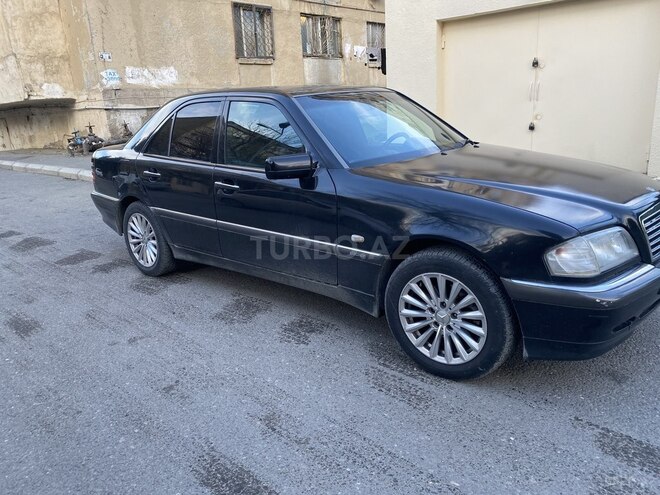 Mercedes C 240 1999, 320,000 km - 2.4 l - Bakı