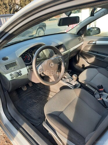 Opel Astra 2005, 193,518 km - 1.3 л - Mingəçevir