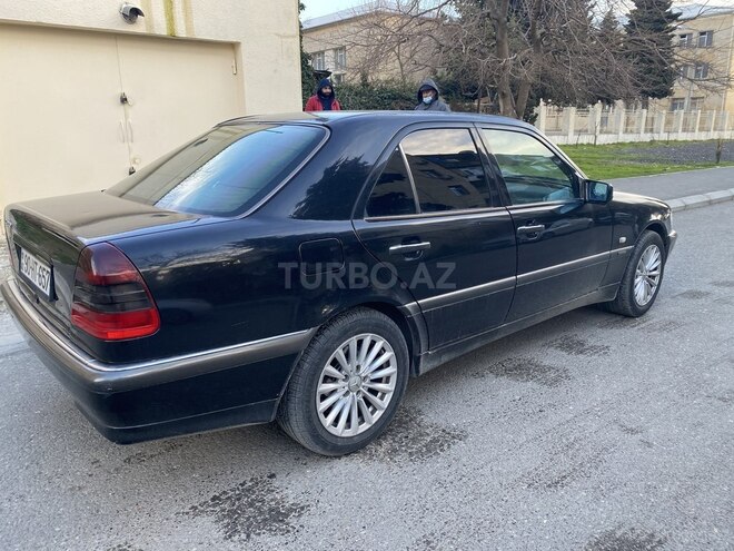 Mercedes C 240 1999, 320,000 km - 2.4 l - Bakı