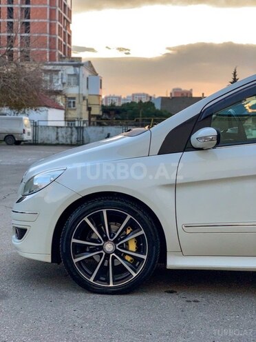 Mercedes B 170 2008, 180,000 km - 1.7 л - Bakı