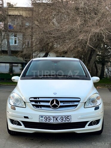 Mercedes B 170 2008, 180,000 km - 1.7 л - Bakı