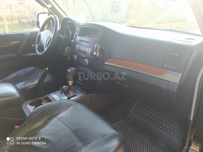 Mitsubishi Pajero 2007, 276,245 km - 3.0 л - Bakı