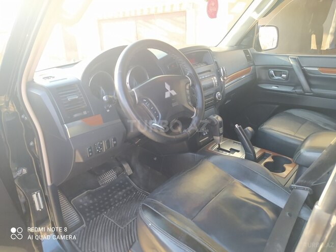 Mitsubishi Pajero 2007, 276,245 km - 3.0 л - Bakı