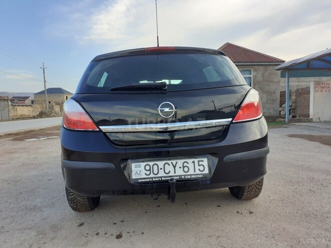 Opel Astra 2006, 212,000 km - 1.4 л - Bakı