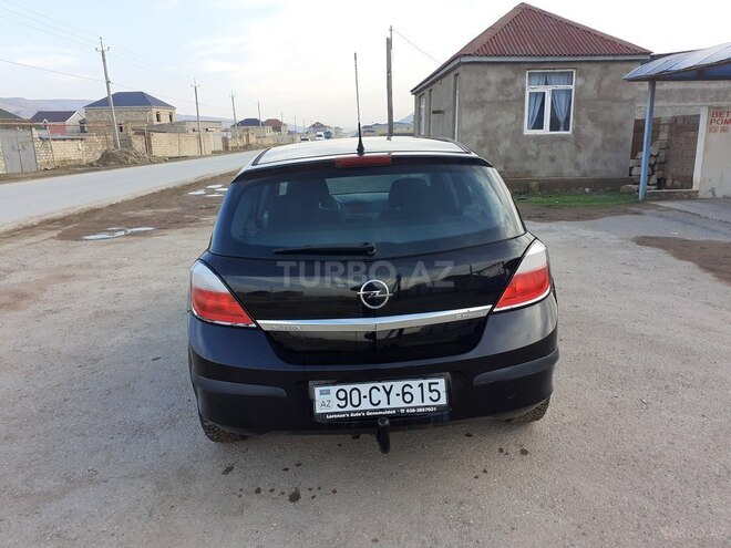 Opel Astra 2006, 212,000 km - 1.4 л - Bakı