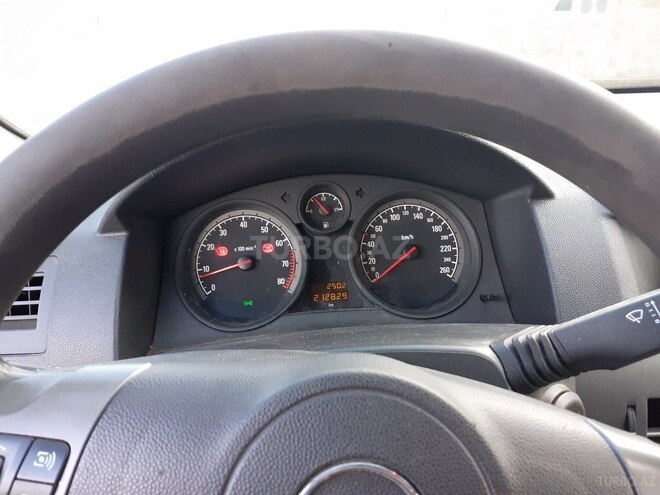 Opel Astra 2006, 212,000 km - 1.4 л - Bakı