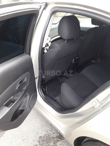 Chevrolet Cruze 2015, 110,000 km - 1.4 l - Yevlax